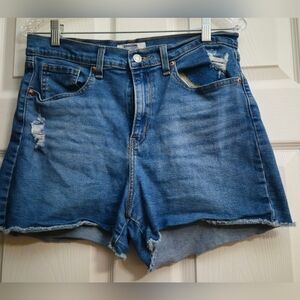 Denizen from Levi's Women's Size 10 Blue Denim Vintage High-Rise Shorts W30